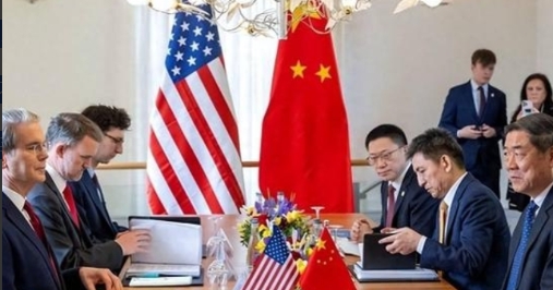 美国想拖着我国，这次瑞典谈判，一说到关税休战延期，就回国请示总统，一说到稀土问题