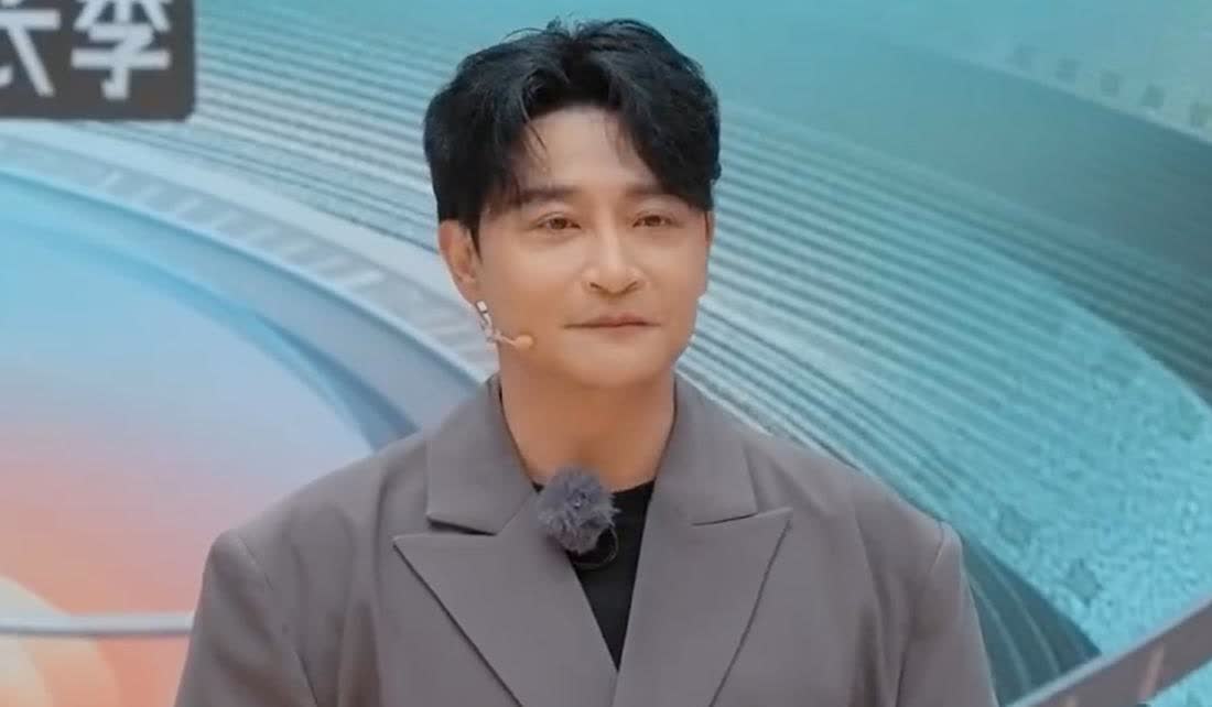 特意去查了一下陈志朋
不查不知道，一查吓一跳
原来陈志朋也是一个因为拍摄时操