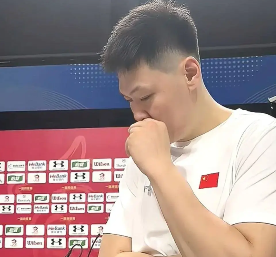 请为张宁鼓掌与点赞！

媒体人从沙特得到中国男篮最新消息:张宁虽然无缘亚洲杯比赛