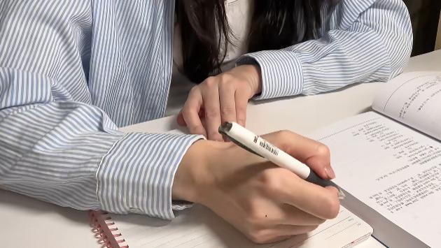 全额事业编真的比公务员稳定？看完你就明白