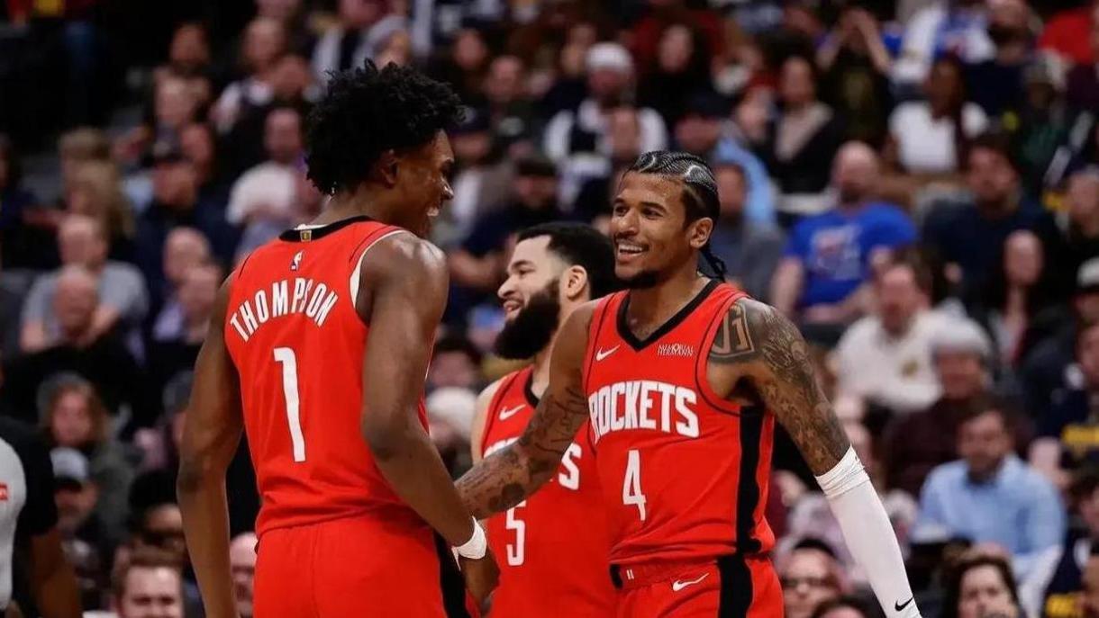 121：110！火箭2连胜稳第2，乌度卡独夸一人