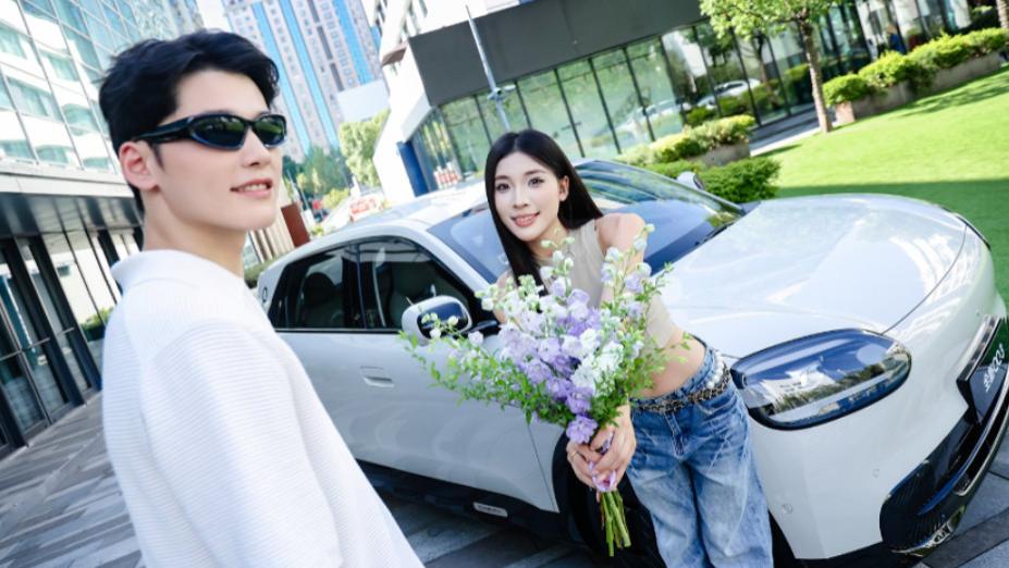 在十万左右的哪款性价比高这个问题上，奇瑞全新QQ3是否更全面