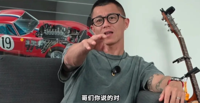 陈震怒怼: “随便你怎么说！”

有人说他买国产新能源汽车，不是发自类内心的热爱