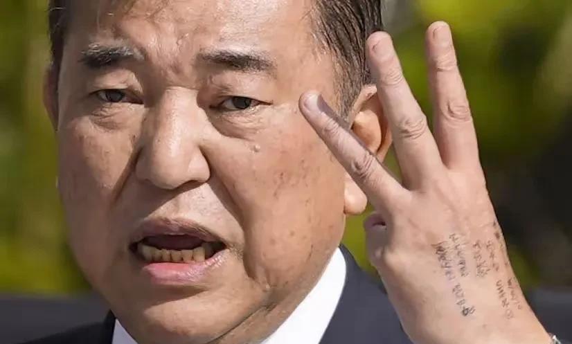 石破茂不辞职是不行的，道歉也是没用的。
执政联盟获得过半数席位意味着什么？
意味