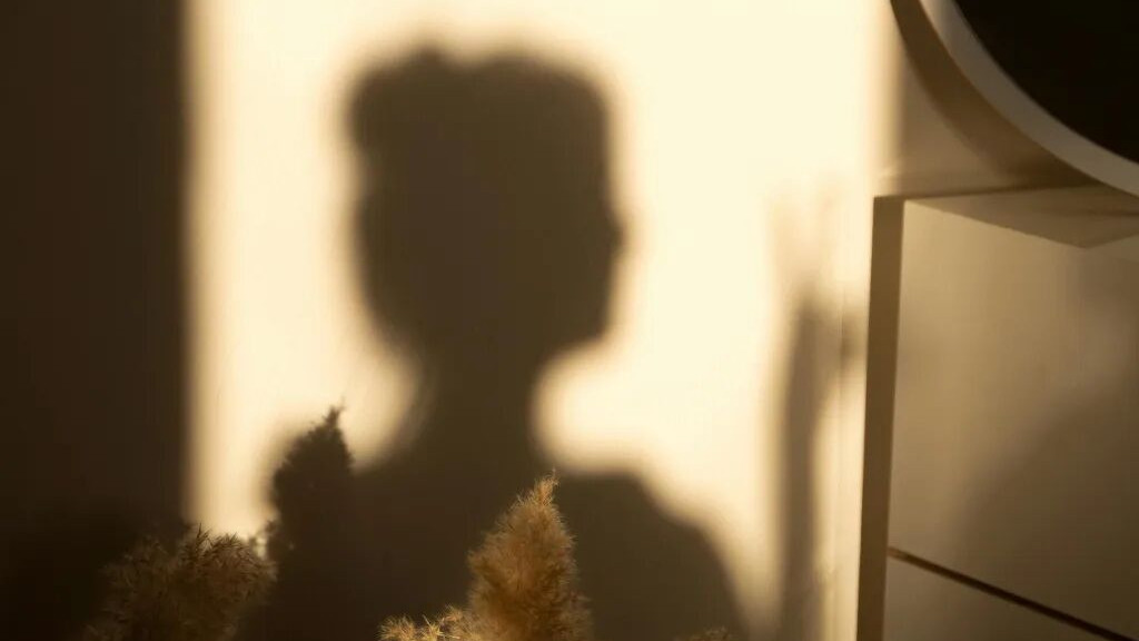 你越这样说，对方越放不下你