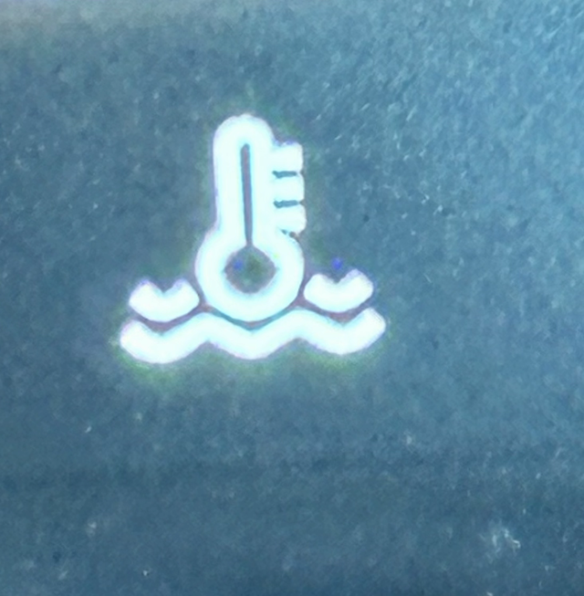 26新款帝豪
开了几天这个灯亮了，这是什么情况