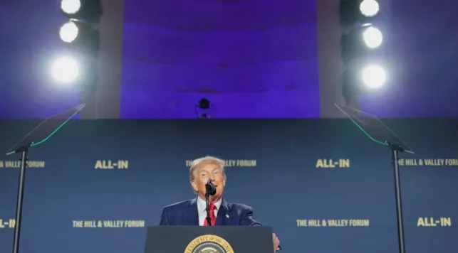 西方政治理论认为，左派是把国家利益放在首位的人，右派是把个人利益放在首位的人。