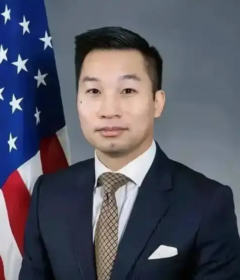 美国政坛再起风暴！特朗普上任才100天，就掀起了一场人事大洗牌：白宫国家安全顾问