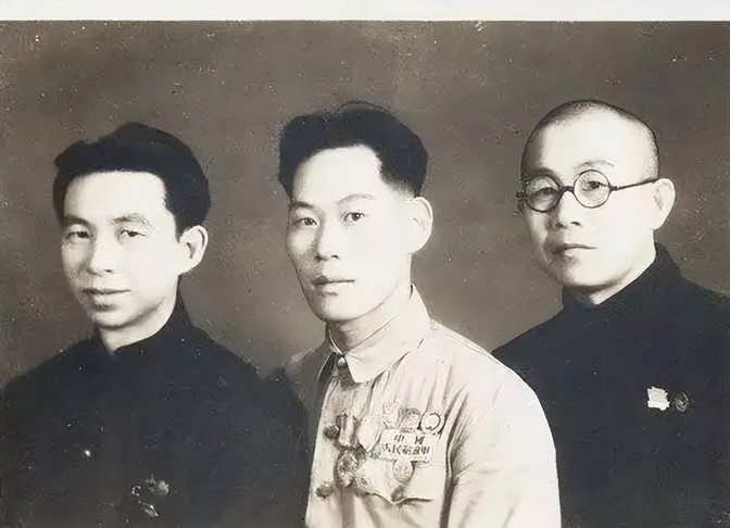 解放战争时，陈赓道：“廖运周呀，国民党得势时你们三兄弟在国民党，共产党得势时你们