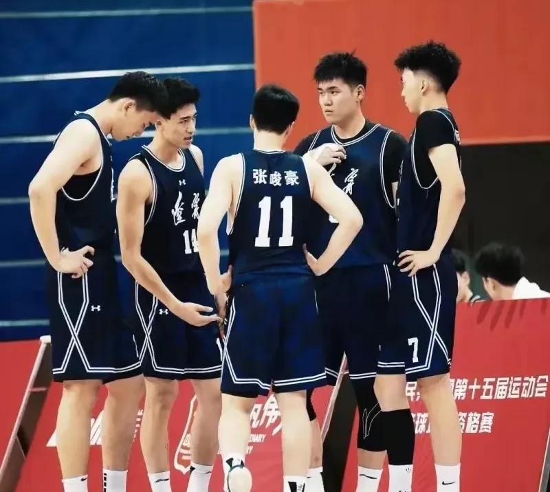 刘金雨、何佳轩不离开的话！辽篮黄金二代就成型了
全运U22男篮组比赛结束了，辽篮