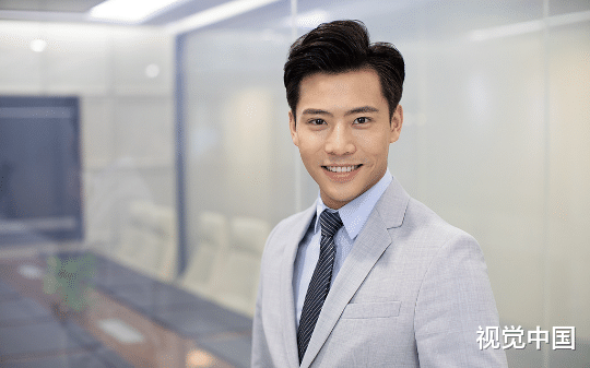 兄弟抢我老婆偷我代码，上市后，我让他破产进监