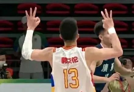 辽宁男篮全运会要卫冕的难度之大可想而知，杨鸣要头疼了
1、缺少郭艾伦，后卫线上靠