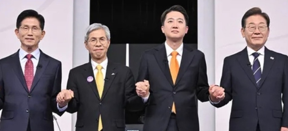 李在明真聪明 别掺和台海











嘿，小伙伴们！你们绝对想不到，韩