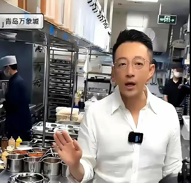 汪小菲运气真好逆袭翻盘











我的天哪！汪小菲这运气简直是开了挂