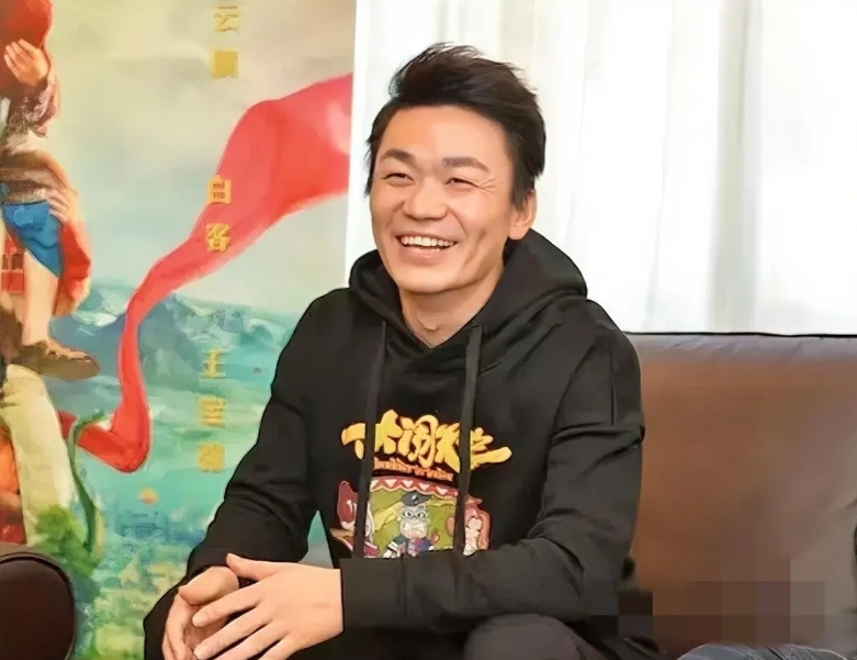 王宝强的人脉，

1.陈思诚，著名导演，演员。
陈思诚和王宝强因为拍摄《士兵突击