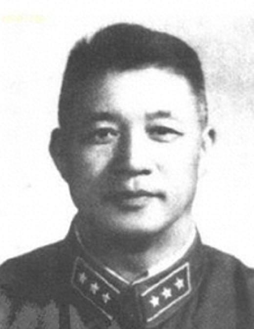 警卫员的母亲来到王建安上将的家，临走时，请首长帮她儿子说亲
“1974年10月1