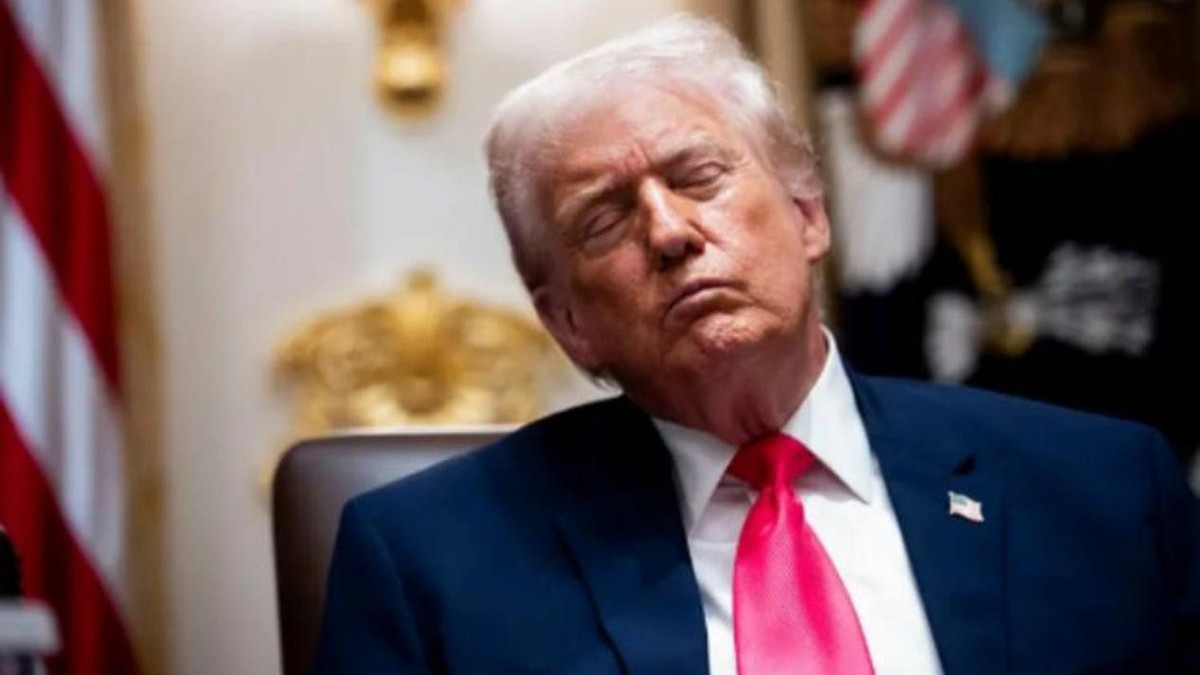 当不成总统了？美多地陷入混乱，白宫起内讧，特朗普或将下台