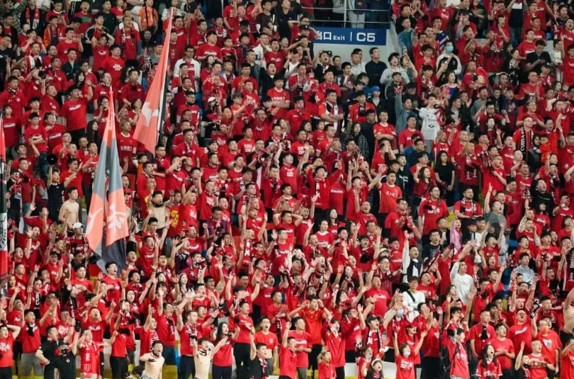 成都蓉城就输了四场球！
主场1-2河南队；
客场2-3河南队；
主场1-2津门虎