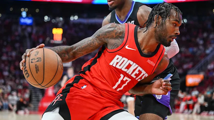 伊森很快复出，乌度卡：“预计很快，他已经进行了一些训练，一旦疼痛可以忍受，我想他