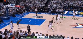 被吹麻了！麦丹今天打得太郁闷了！
在今天NBA季后赛雷霆与森林狼的第四节比赛中，