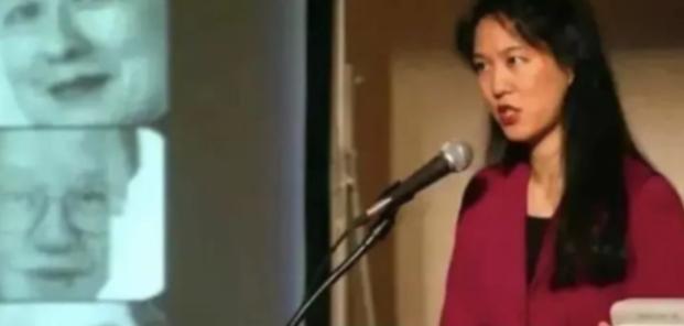 2004年，揭露南京大屠杀真相的张纯如在车内身亡！当时大家都认为她是自杀，谁知2