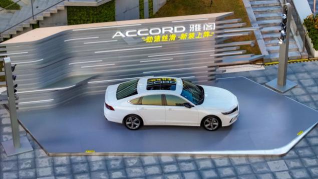 成年人的报复性消费，每个人都想过要买雅阁