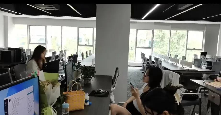 作为一个hr,就我亲身参与过的至少上百例的裁员案例而言，说句极端点的话：绝大多数