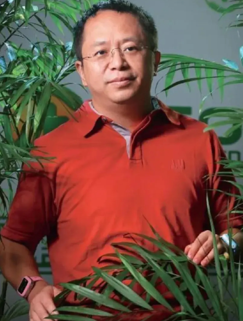 为周鸿祎的坚持拍手叫好。

在美国允许英伟达向我国出售H20芯片之时，我国著名企