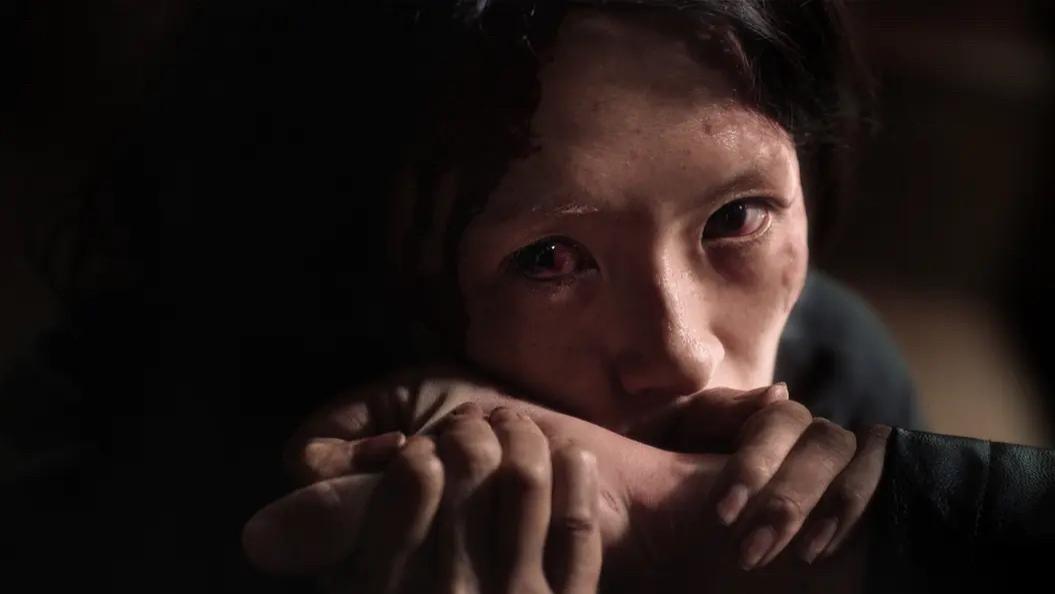 53岁的汪峰做梦也想不到，和自己离婚不到2年的章子怡，又红了