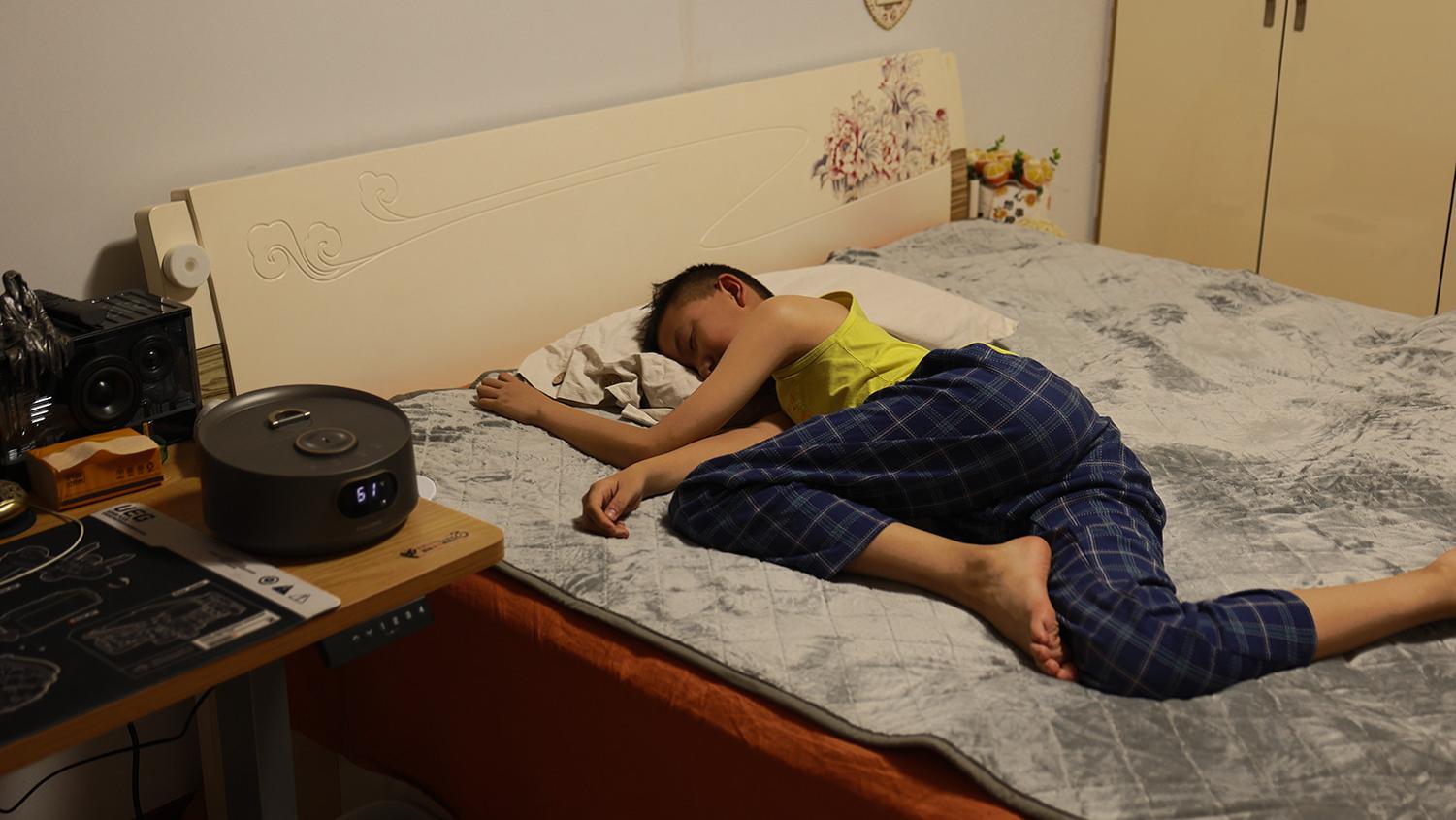 温暖整个冬夜！测评宫菱水暖毯：死磕母婴标准，安全无毒无辐射