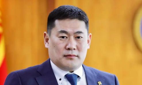 外蒙古经济困顿或将面临更大危机





外蒙古，一个资源丰富却经济奇葩的国家，