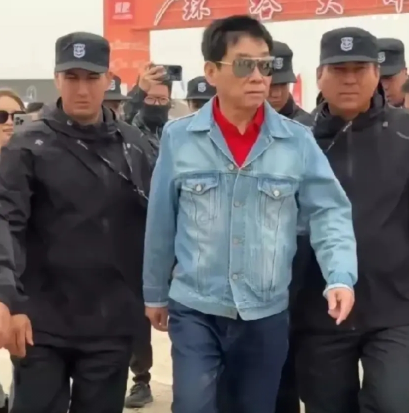 长城汽车今年预计销售400万，但第一季度却只卖出了27万辆。虽然第一季度是淡季，
