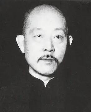 1946年，在南京军事法庭受审时，大汉奸齐燮元神情倨傲，态度嚣张，对自己投靠日本