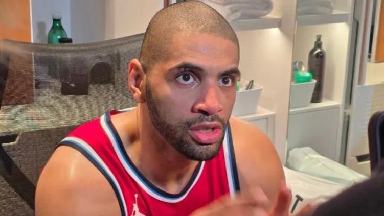 快船队在纽约上演胜利，赛季横扫尼克斯