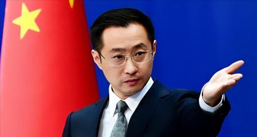 等不及俄倒下，7国分5路攻击中国，打击目标已锁定，中方不退一步。
刚刚落幕的G7