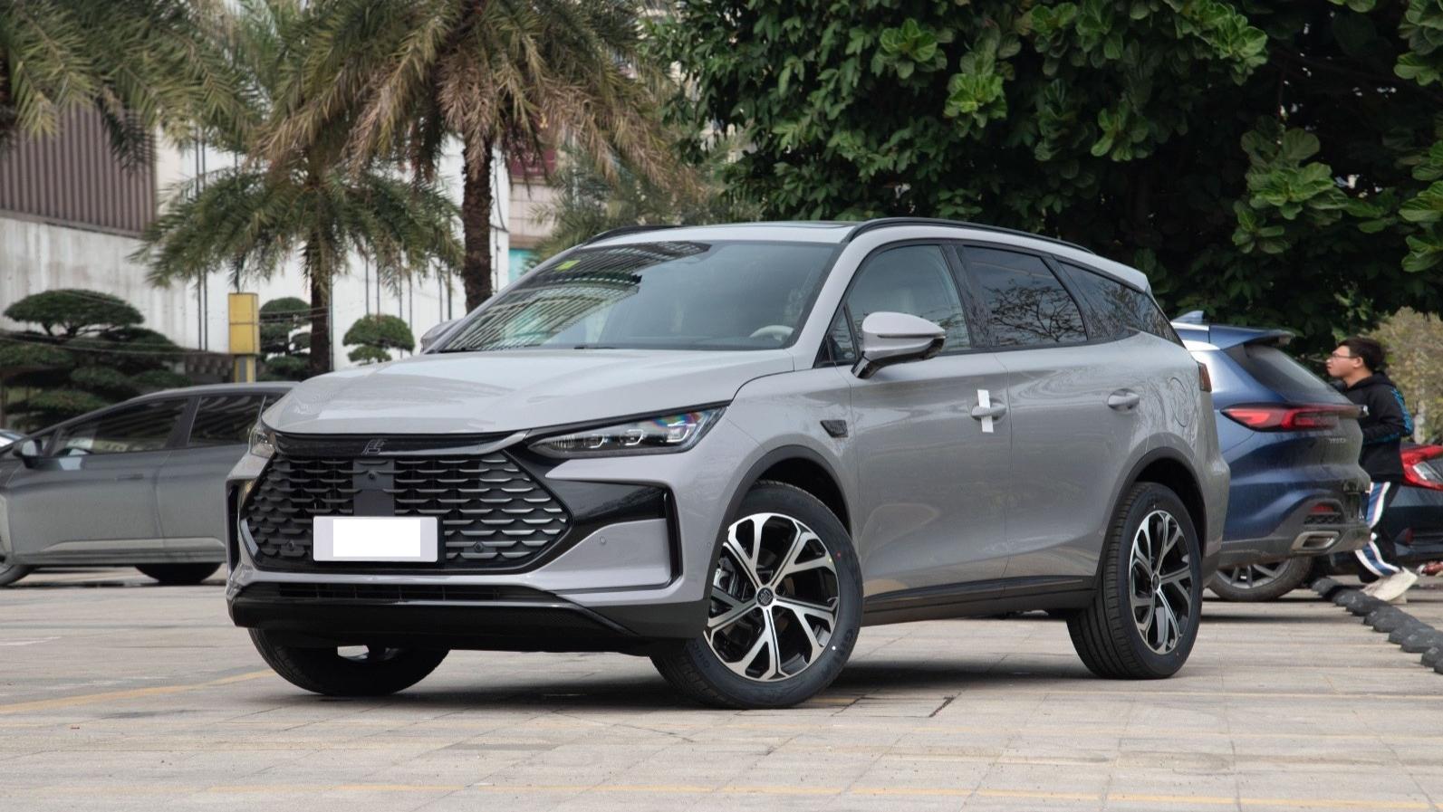 比亚迪唐DM-i再次更新！增加智驾版领航175KM版，还配大七座布局