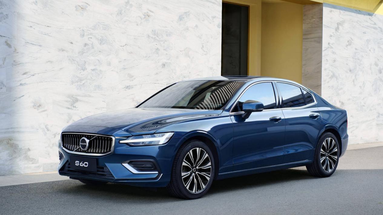 买豪华B级轿车，沃尔沃S60和宝马3系该怎么选？