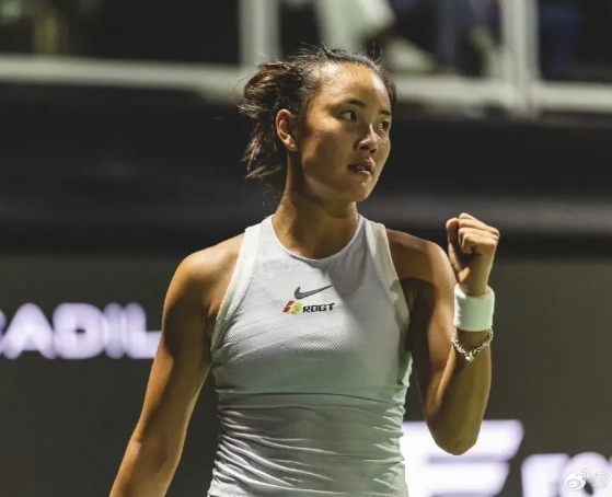 北京时间3月18日凌晨，WTA1000迈阿密女单首轮比赛中，中国选手袁悦同西尼亚