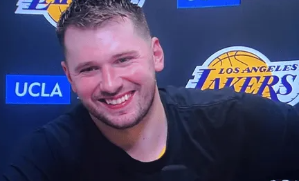 NBA常规赛，湖人以91-107不敌马刺。
本场比赛，湖人球员卢卡-东契奇出战3