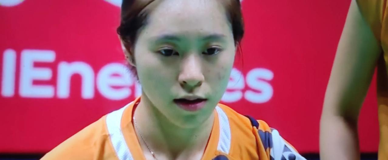 羽毛球世锦赛女双比赛，香港组合吕乐乐/曾晓昕对阵马来西亚陈康乐/蒂娜组合。
  