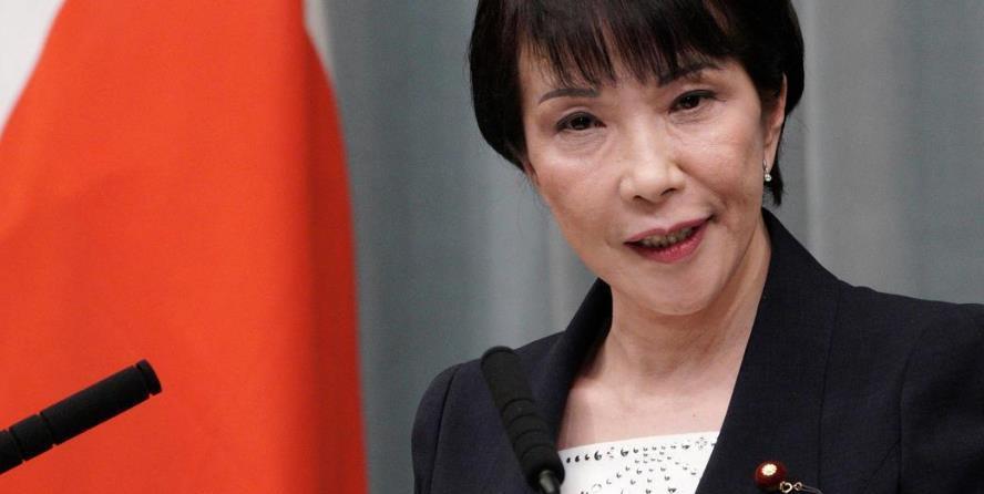 高市早苗已经不屑于隐藏了
就在我们的福建舰入列服役的时刻，日本妖婆高市便跳出来在