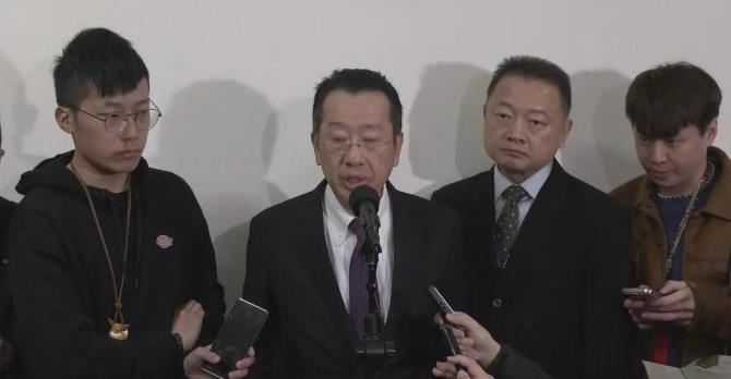 当着全台湾的面，台防务负责人向大陆喊出一句话，现场记者全都懵了！

据联合报、T