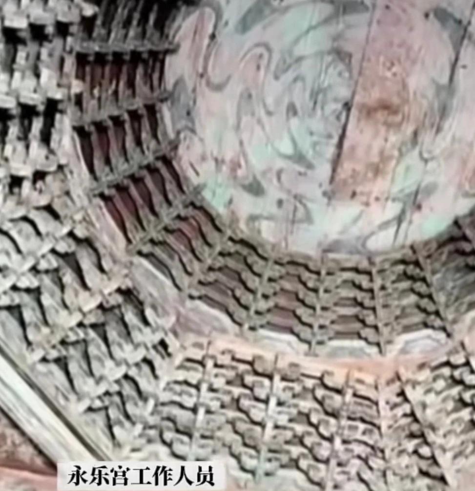 有组织的黑！
瞧瞧这世道，真是啥鸟儿都有！人说“舌头底下压死人”，这话放到现在这