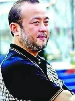 央视导演赵安出事之后，家里一下子冷清了，看到没有