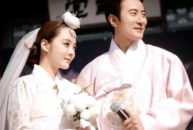 蔡琳回应接受前夫高梓淇再婚
        即日，韩国女演员蔡琳回应前夫高梓淇再