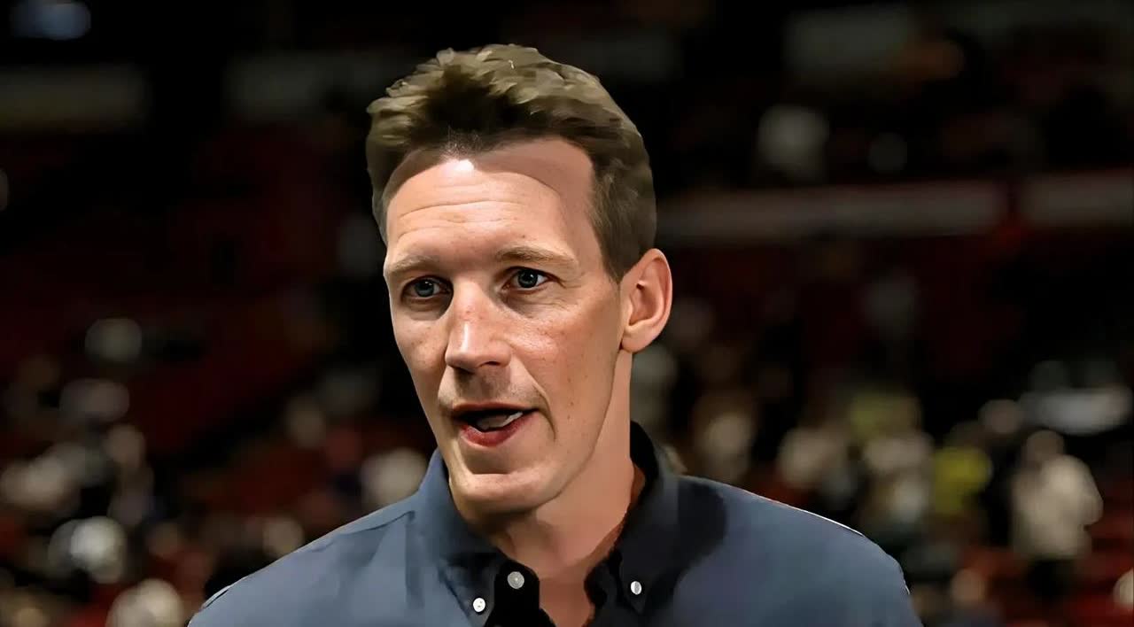 勇士狮子大开口啊！

据美记Sidery报道，勇士队最近表达了对埃利斯的兴趣