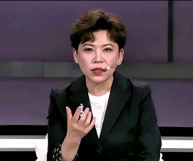 有一说一，这次北京大满贯，重点就看两对组合的表现。
第一对是女双的王曼昱/蒯曼。