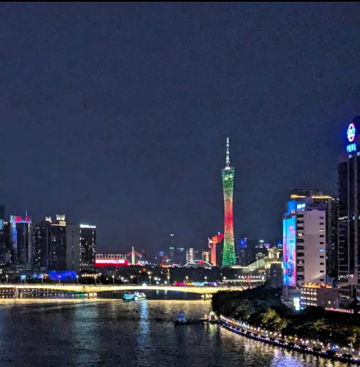 “不要守着某一个答案不放手，不要总是重复得到同一种答案，要学会主动去告别已经过去
