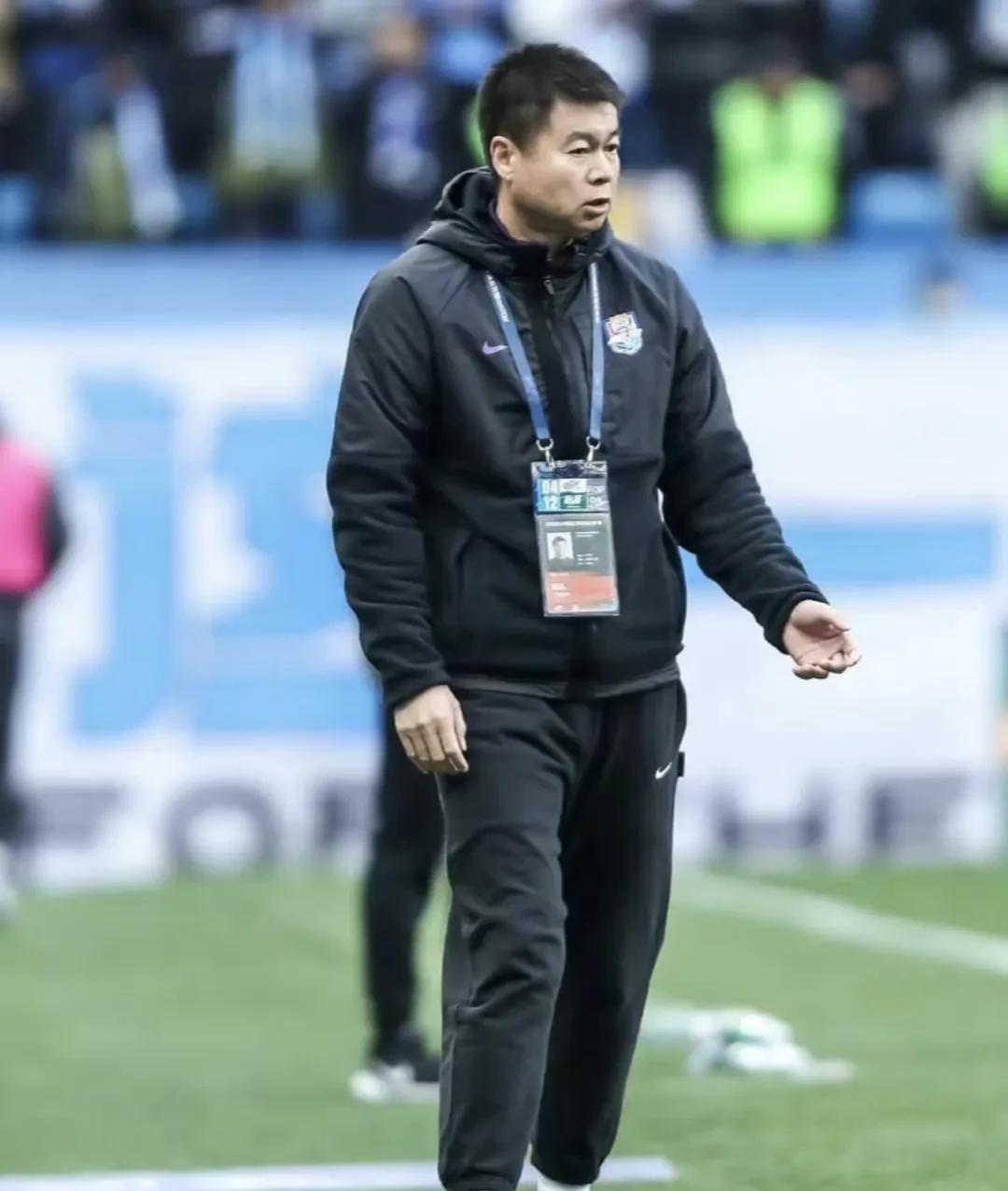如果让我来评选中国三大球领域的本土教练梦之队，这份名单大概会长这样：男足方面是津
