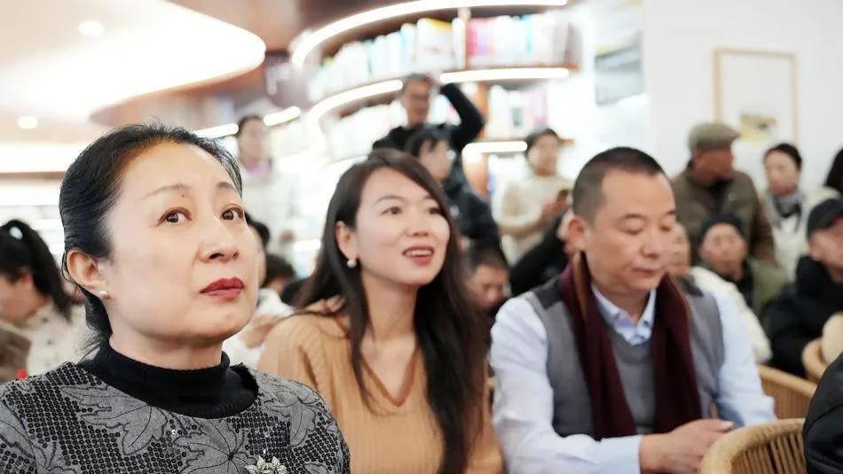 丝路琴韵奏响秦州 九旬名家傅豪久领衔口琴音乐会惊艳天水